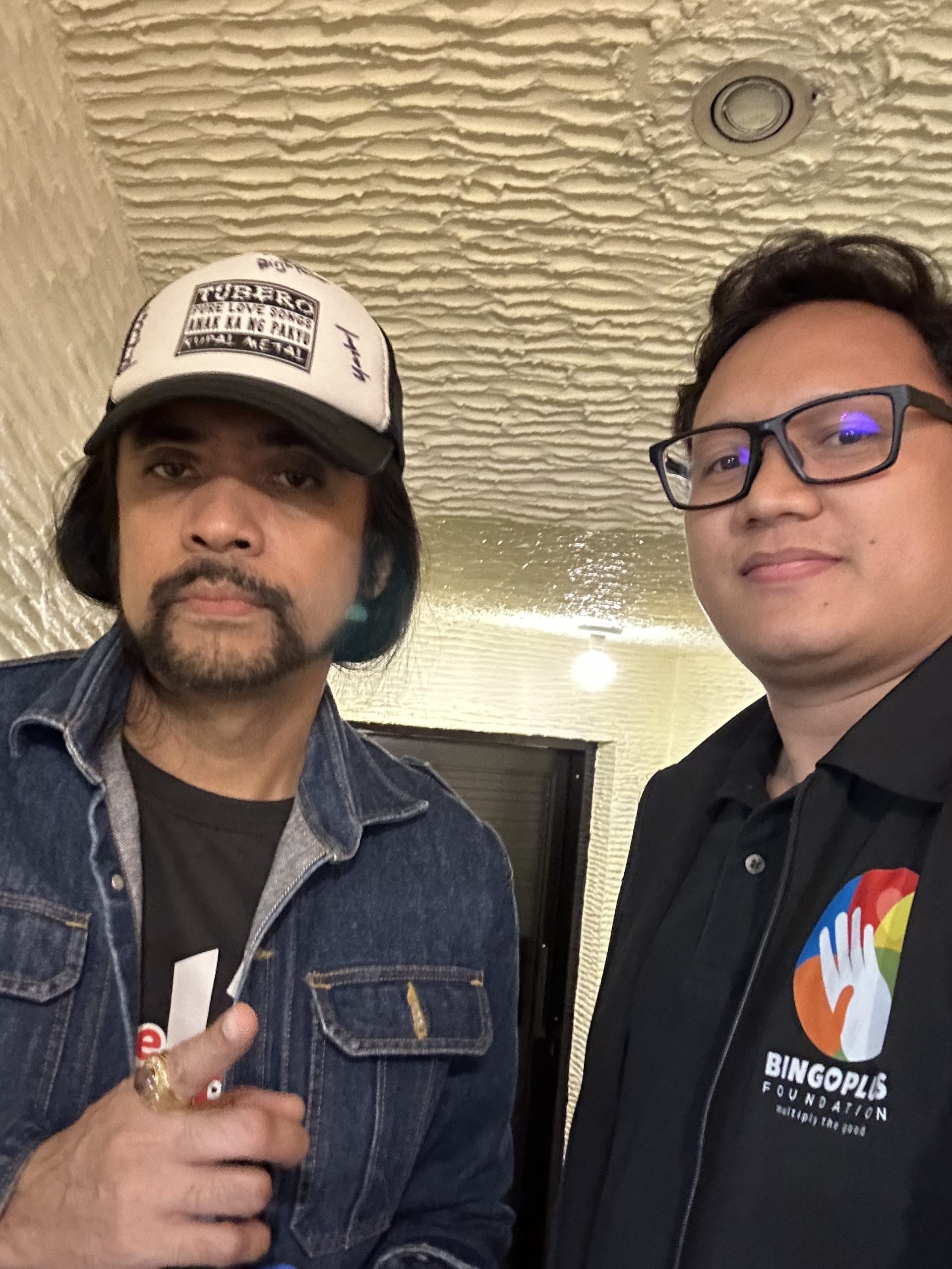 Rok en Roll to The World Rok en Roll to The World